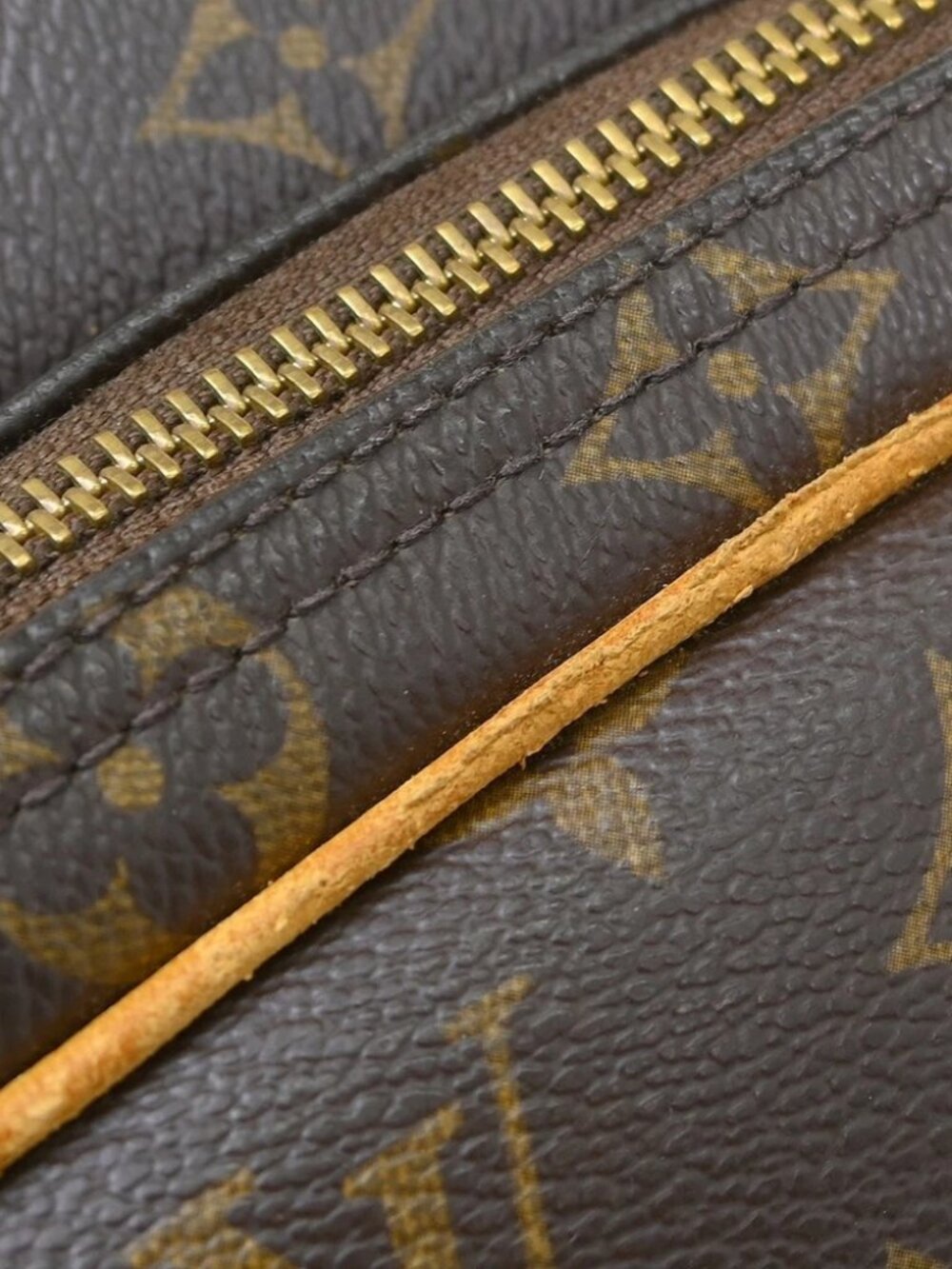 LOUIS VUITTON MONOGRAM REPORTER PM SHOULDER BAG - Picture 7 of 14